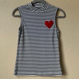 Woman’s Vans Sleeveless Mockneck Top